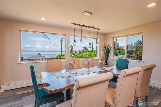 1462 SE Camano Drive, Camano Island, WA 98282