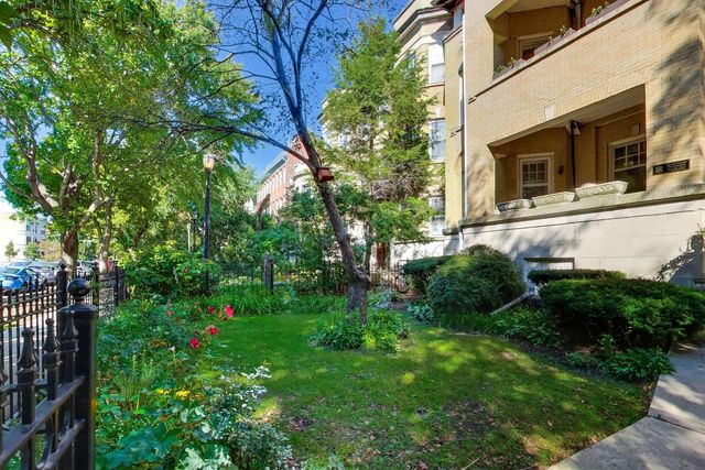 4601 N MALDEN Street 3, Chicago, IL 60640