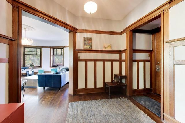 4601 N MALDEN Street 3, Chicago, IL 60640