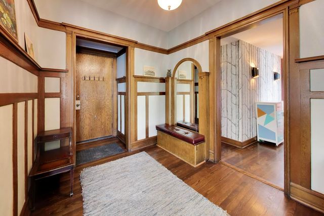 4601 N MALDEN Street 3, Chicago, IL 60640