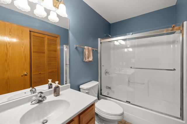 990 SE Westwoods Drive, Waukee, IA 50263