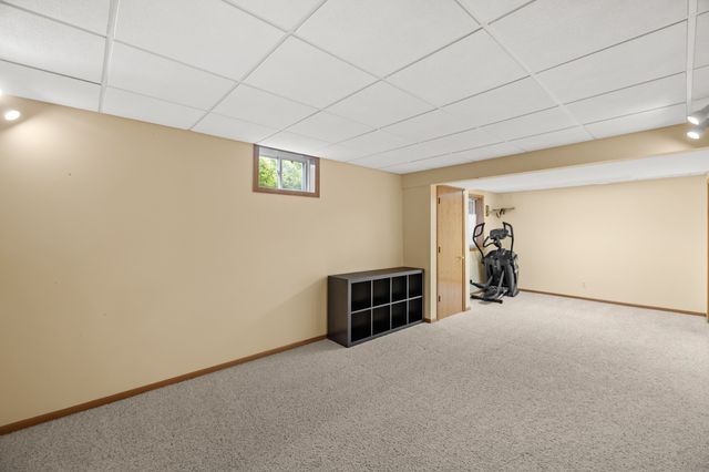 990 SE Westwoods Drive, Waukee, IA 50263