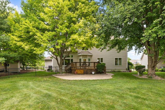 990 SE Westwoods Drive, Waukee, IA 50263