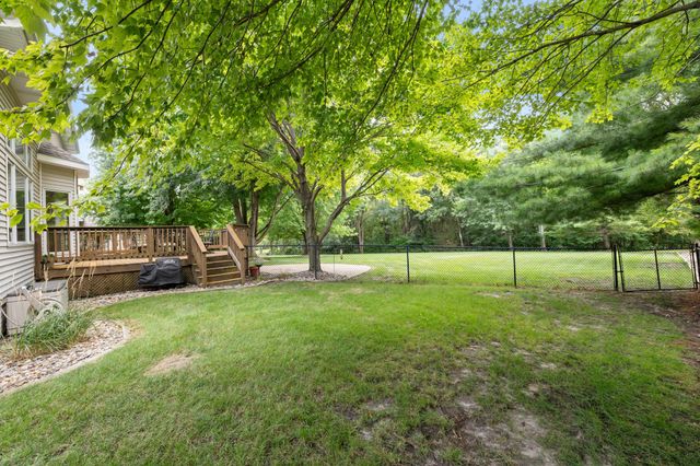 990 SE Westwoods Drive, Waukee, IA 50263