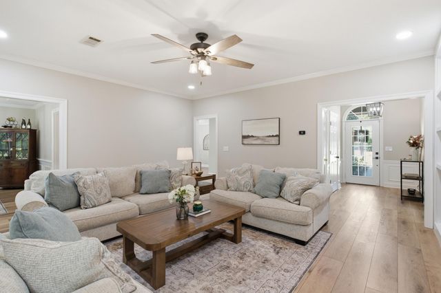 59 Nicklaus Trail, Petal, MS 39465
