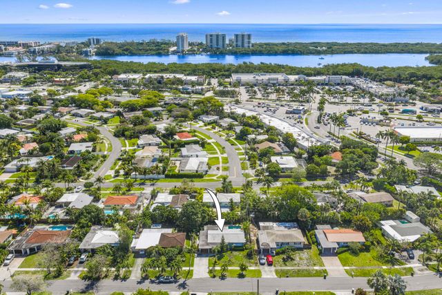 2136 NE 4th Court, Boca Raton, FL 33431