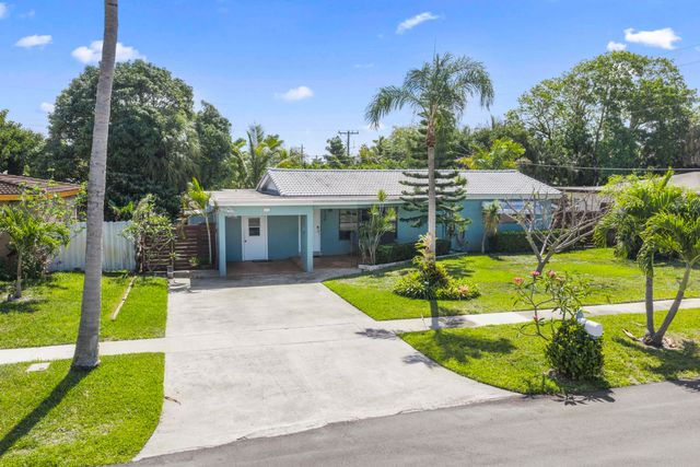 2136 NE 4th Court, Boca Raton, FL 33431