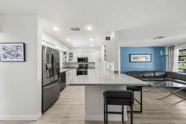 2136 NE 4th Court, Boca Raton, FL 33431