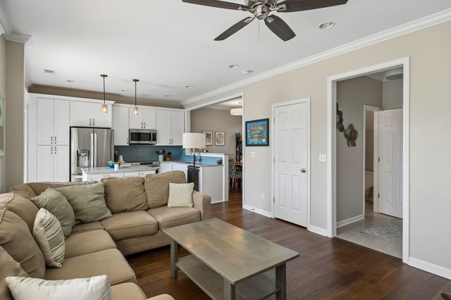 521 Old Towne Dr, Brentwood, TN 37027