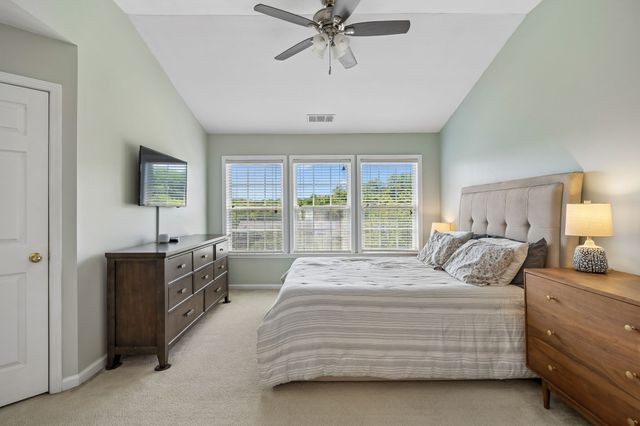 521 Old Towne Dr, Brentwood, TN 37027