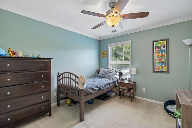 521 Old Towne Dr, Brentwood, TN 37027