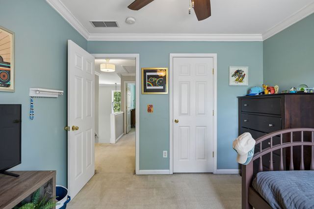 521 Old Towne Dr, Brentwood, TN 37027