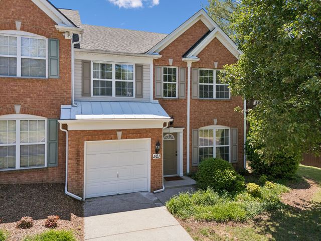 521 Old Towne Dr, Brentwood, TN 37027