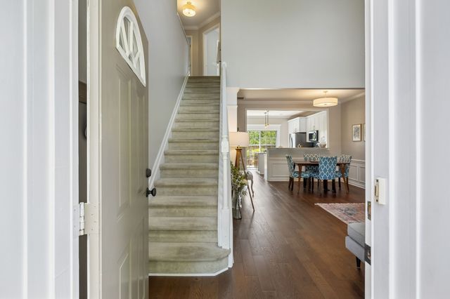 521 Old Towne Dr, Brentwood, TN 37027