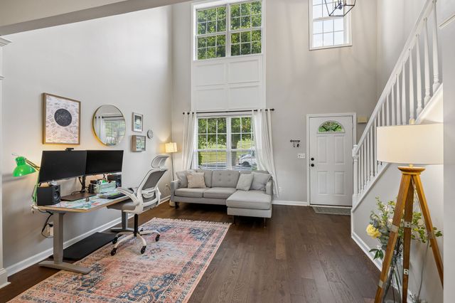 521 Old Towne Dr, Brentwood, TN 37027