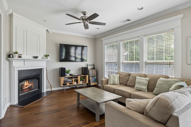 521 Old Towne Dr, Brentwood, TN 37027