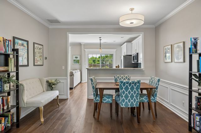 521 Old Towne Dr, Brentwood, TN 37027