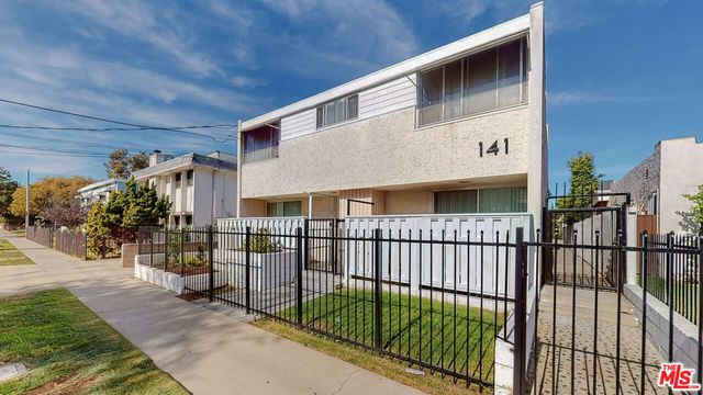 141 W Hillcrest Boulevard 2, Inglewood, CA 90301