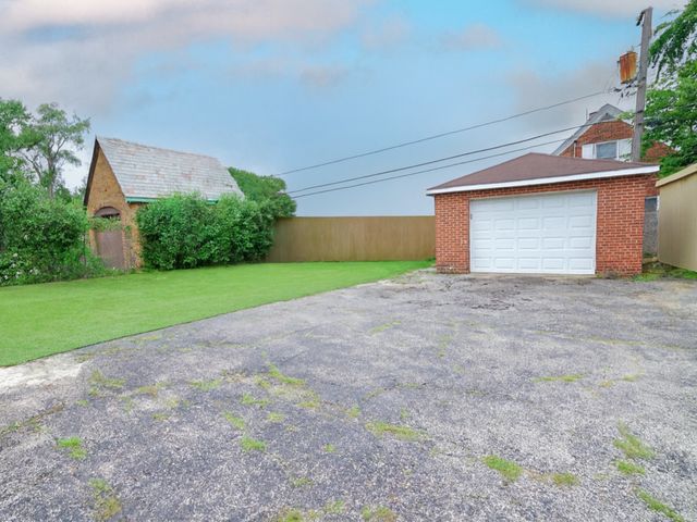 308 STEWART Avenue, Waukegan, IL 60085