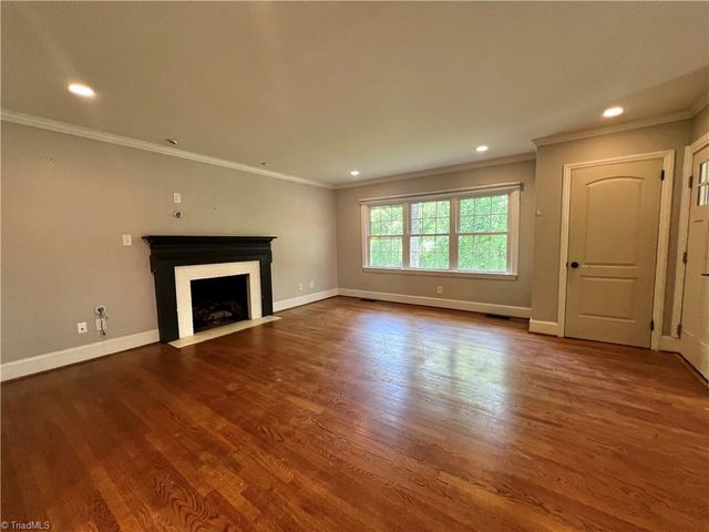 4506 Starmount Drive, Greensboro, NC 27410