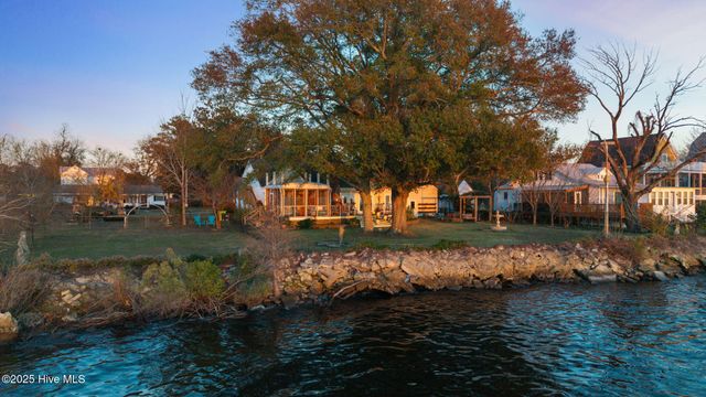 511 N A Street, Bridgeton, NC 28519