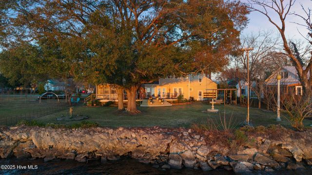 511 N A Street, Bridgeton, NC 28519