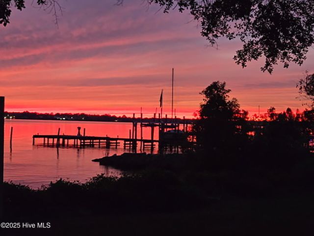 511 N A Street, Bridgeton, NC 28519