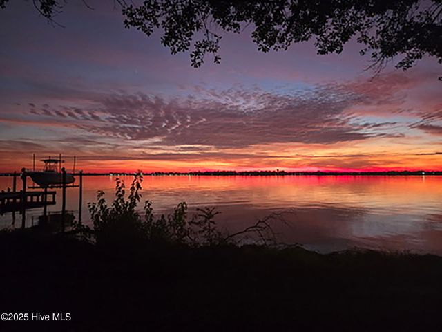 511 N A Street, Bridgeton, NC 28519