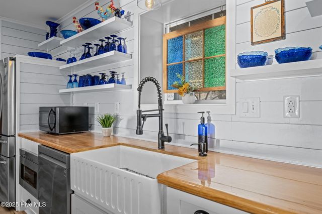 511 N A Street, Bridgeton, NC 28519