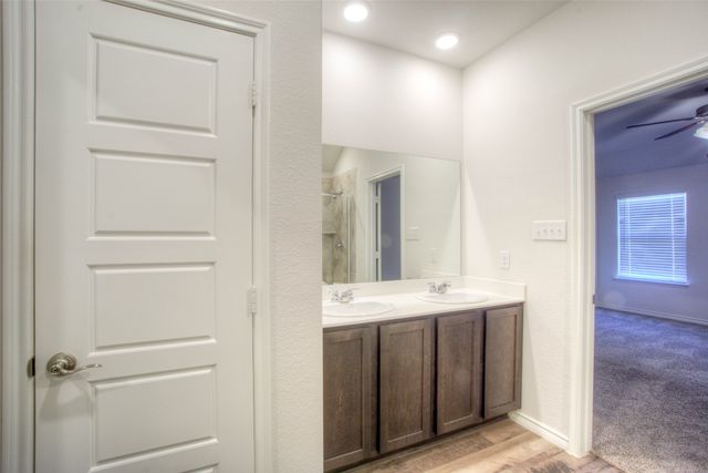 621 Jamestown Lane, Fate, TX 75189