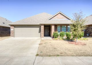 621 Jamestown Lane, Fate, TX 75189