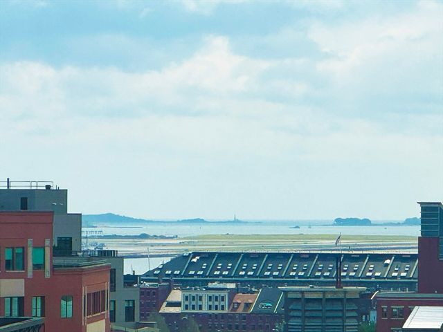9 Hawthorne Pl 14H, Boston, MA 02114