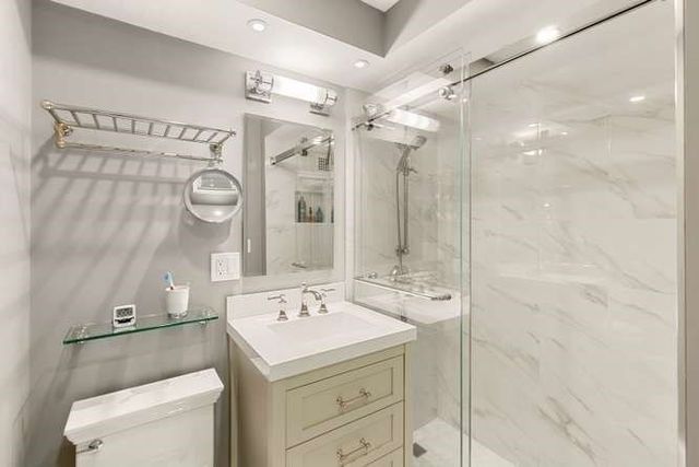 9 Hawthorne Pl 14H, Boston, MA 02114