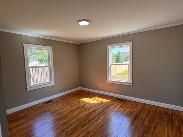 14 Culbreth Street, Inman, SC 29349