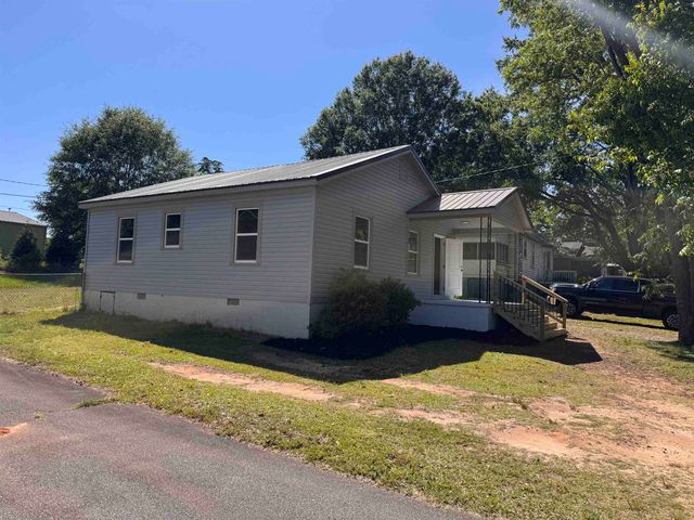 14 Culbreth Street, Inman, SC 29349