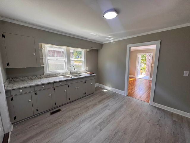 14 Culbreth Street, Inman, SC 29349