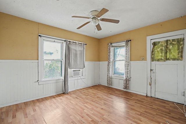 1222 Genova Street, Houston, TX 77009