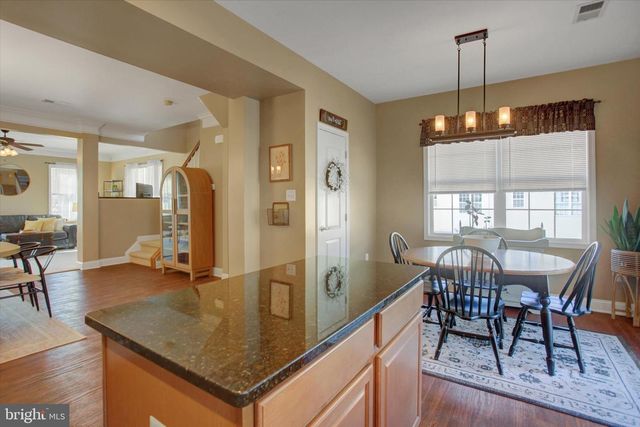 536 S CARLISLE ST, Greencastle, PA 17225