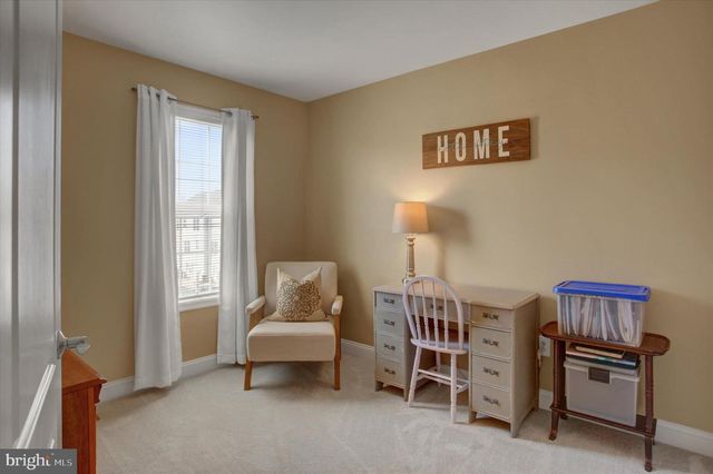 536 S CARLISLE ST, Greencastle, PA 17225