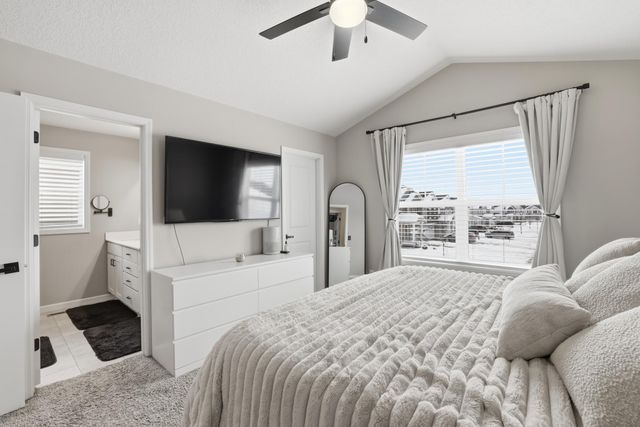 6886 102nd Street S, Cottage Grove, MN 55016