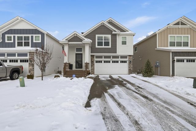 6886 102nd Street S, Cottage Grove, MN 55016