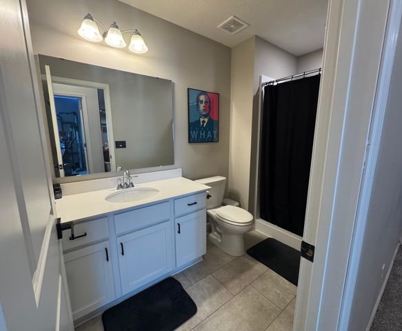 6886 102nd Street S, Cottage Grove, MN 55016