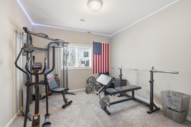 6886 102nd Street S, Cottage Grove, MN 55016