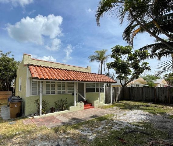 1969 NE 4th Street, Deerfield Beach, FL 33441
