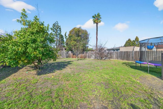 1131 Bishop Avenue, Hayward, CA 94544