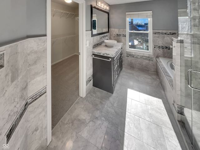 11987 Quarry Court, Fishers, IN 46037