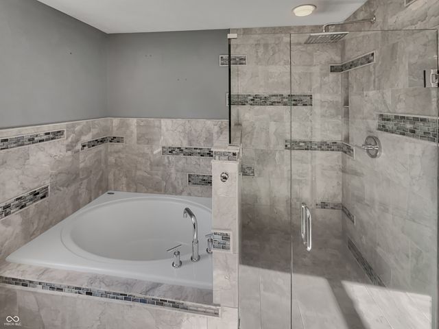 11987 Quarry Court, Fishers, IN 46037