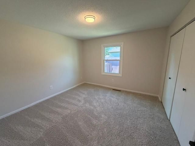 1855 S Village Drive SE, Rochester, MN 55904