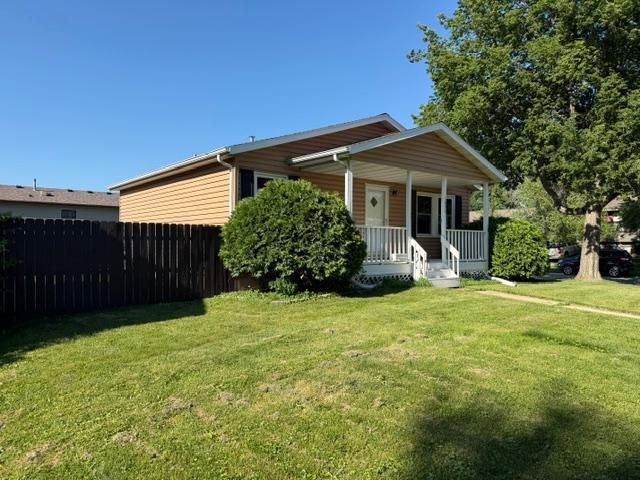 1855 S Village Drive SE, Rochester, MN 55904