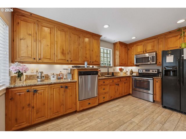 26824 Ne 147TH Ave, Battle Ground, WA 98604